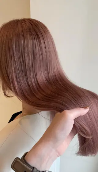 セミロング カラー kaho PELEnagoyaのヘアスタイル