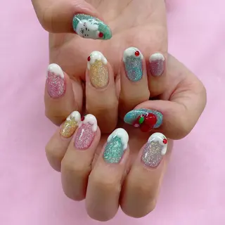 ネイル 五十嵐 美智のネイルデザイン