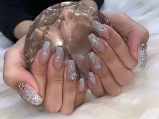 ネイル Nail&eye Belire 新宿のネイルデザイン