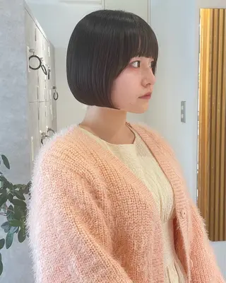 ショート デザインパーマ/ 艶カラー/ボブのヘアスタイル
