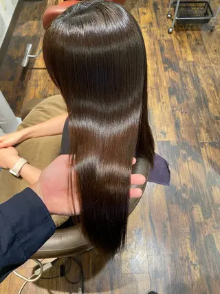 セミロング 歴21年ジェルム代表 蕨1番矯正ヨシアキのヘアスタイル