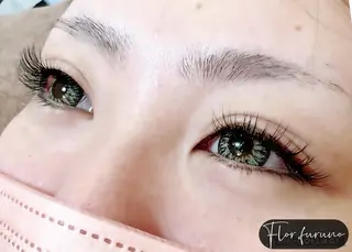 マツエク・マツパ アイブロウ Flor上大岡 *フルノ リナ*のマツエク・マツパデザイン