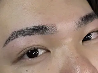 マツエク・マツパ メンズアイブロウ NANASEの眉毛・アイブロウイメージ