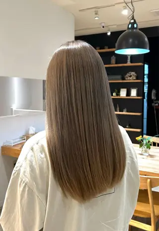 ロング カラー 艶カラー/レイヤー 🦋AKARI🦋のヘアスタイル