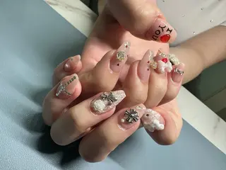 ネイル 下坂 寿美のネイルデザイン