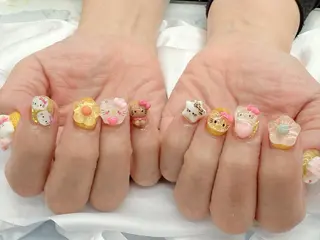 ネイル JOJOネイル所属・JOJO ネイルのネイルデザイン