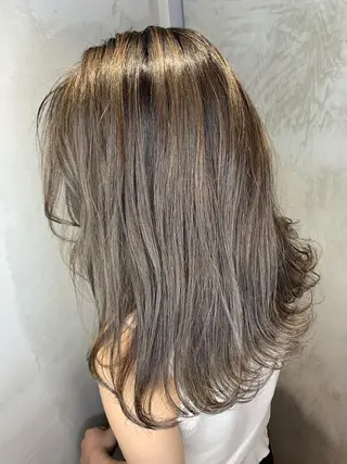 ミディアム 佐藤/本物志向の 髪質改善サロンのヘアスタイル