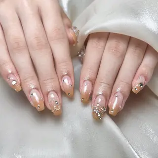 ネイル マギー ネイル🦋のネイルデザイン