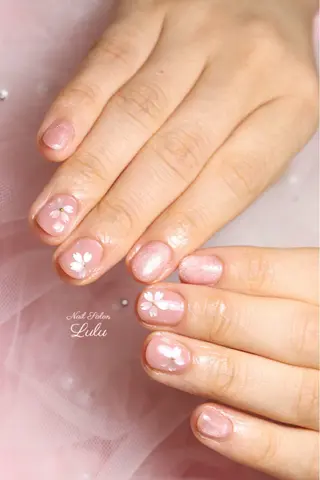 ネイル Lulu nail salon 南堀江店所属・西村 あやかのネイルデザイン