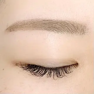 アイブロウ BellFlower Aki(眉・まつげ)のマツエク・マツパデザイン