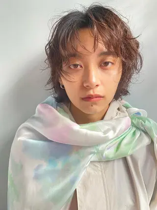 ショート カラー パーマ 鈴木 真司のヘアスタイル