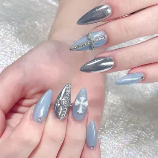 ネイル Queens マオのネイルデザイン