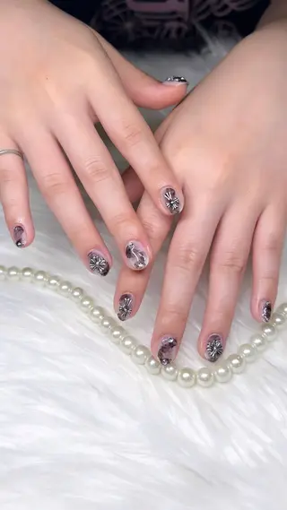 ネイル Kobayashi Komugiのネイルデザイン