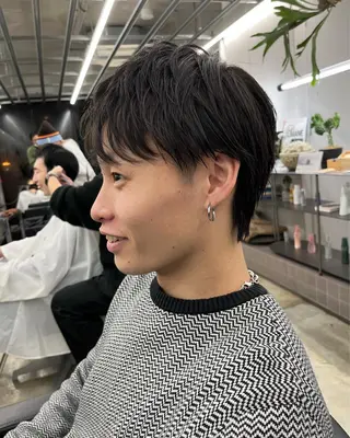 ショート メンズ ダブルカラー/ ケアブリーチ/クニトのヘアスタイル