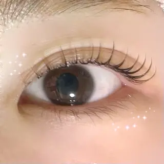 マツエク・マツパ マリーテレジア🐰 okamotoの眉毛・アイブロウイメージ