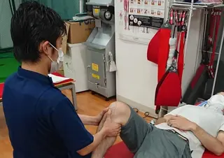 RH整体院所属・痛みの改善専門整体師 林凌磨のエステ・リラクイメージ