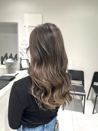 ロング カラー ケアブリーチ 若杉圭大のヘアスタイル