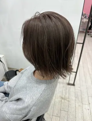 ミディアム カラー 髪質改善🦋山崎南乃 🪼透明感カラー✨️のヘアスタイル