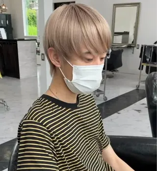 ショート カラー パーマ メンズ 鶴田 来夢のヘアスタイル