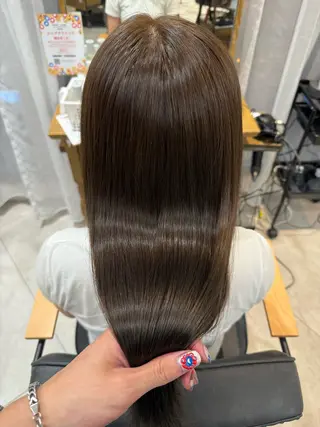 セミロング カラー リアンバイアリュール Misawaのヘアスタイル