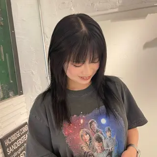 セミロング カラー nameless miichiのヘアスタイル