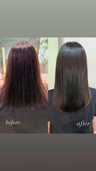 セミロング 艶カラー/ ストレート/くるみのヘアスタイル