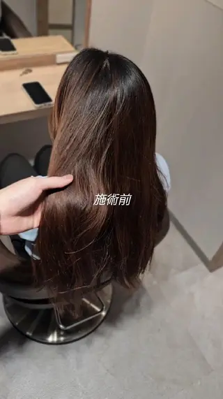 セミロング カラー サロウィン　神戸三宮店所属・三宮No.1ブリーチ 無しカラー/杉山太貴のヘアスタイル