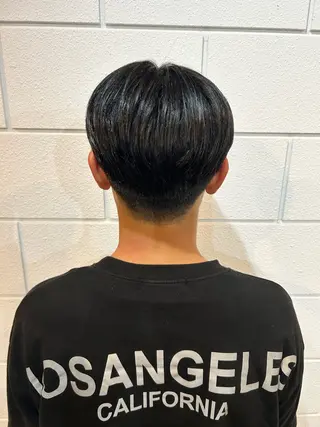 ショート メンズ 相澤 拳のヘアスタイル