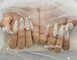 セミロング Pio Mielのネイルデザイン