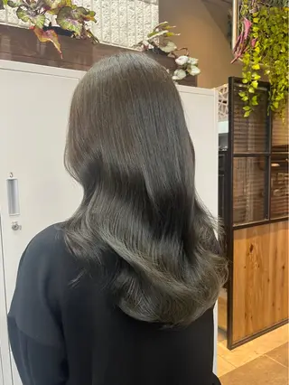 セミロング clomus所属・clomus AZUのヘアスタイル