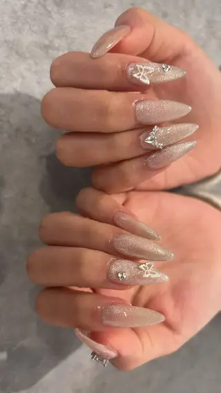 ネイル Mignon所属・Mignon 、のネイルデザイン