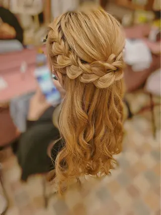 ロング ヘアアレンジ ayahair. moe*のマツエク・マツパデザイン
