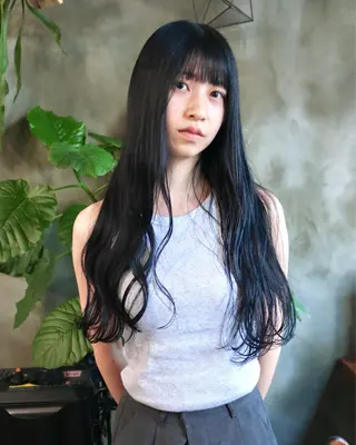 ロング カラー 木村陸弥 透明感/ 赤み消し/オリーブのヘアスタイル