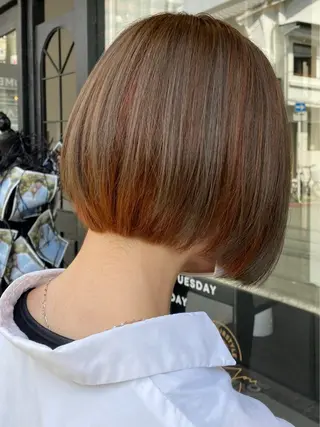 ショート カラー nari ☺︎ ボブ/透明感カラーのヘアスタイル