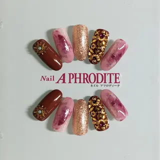 ネイル Nail  Aphroditeのネイルデザイン