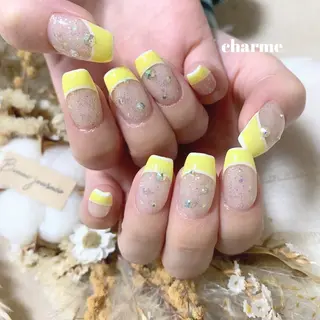 ネイル charme所属・. SHIORIのネイルデザイン