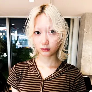 ミディアム カラー myu 🐈‍⬛のヘアスタイル
