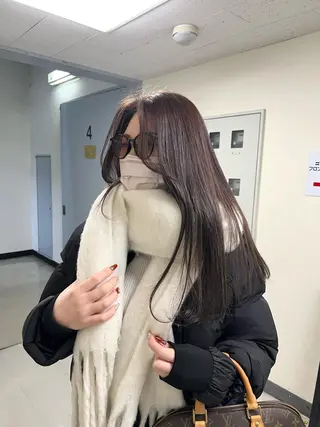 ロング カラー ヘアアレンジ 🤍layer🤍 リナのヘアスタイル