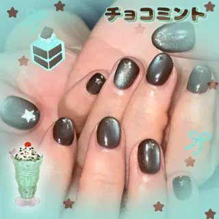 ネイル IYOU NAIL町田店所属・IYOUNAIL- Piggyのネイルデザイン