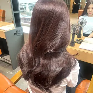 ロング カラー grace by afloat所属・平尾 樹里のヘアスタイル