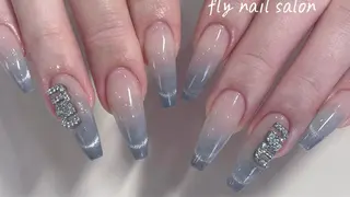 ネイル FLY NAIL&Eyelash Salon 梅田店所属・YUKI FUKUMARUのマツエク・マツパデザイン