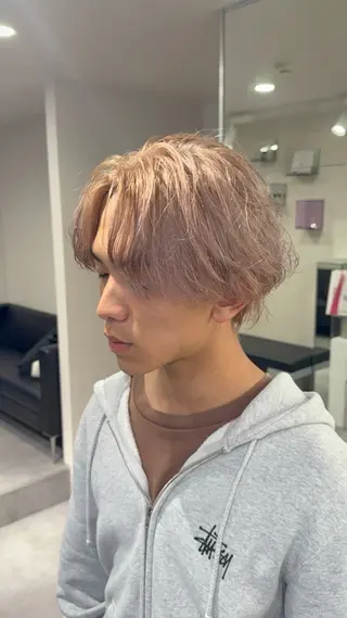 ショート カラー メンズ 岩澤 祐輔のヘアスタイル