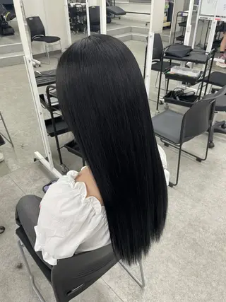 ロング カラー トレンド暖色ヘア🥀 miu🥀のヘアスタイル