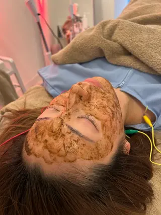 美容鍼灸サロン mahoroba院長のエステ・リラクイメージ