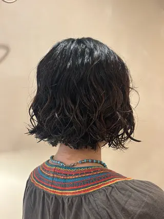 ミディアム パーマ シンバヒナノ/パーマ レイヤーカット/ボブのヘアスタイル