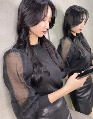 ロング ブリーチなし透明感カ ラー×韓国ヘア♡ヒデのヘアスタイル