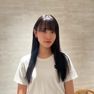 ロング 🫧‪透明感カラー Yui🫧のヘアスタイル