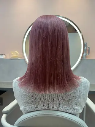 カラー Riri /ブリーチのヘアスタイル