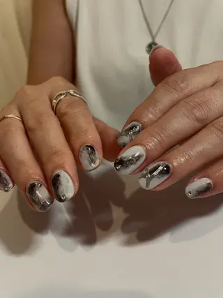 ネイル Nail　AVANCE.  西梅田店所属・岡崎 雪月のネイルデザイン