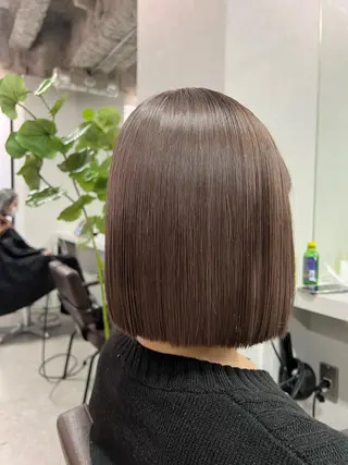 ショート カラー ハイトーン&髪質改善 &韓国エクステ🤎のヘアスタイル